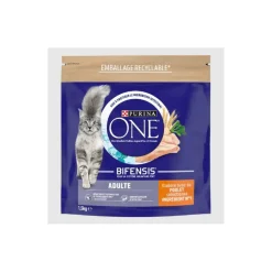 Purina ONE Croquettes pour Chat Adulte au Poulet et aux Céréales 1,5 kg